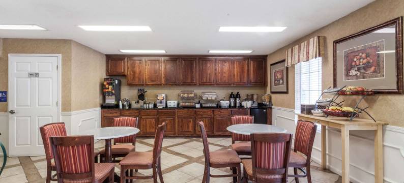 锡克里温德姆呗盟酒店(Baymont by Wyndham Hickory)图片