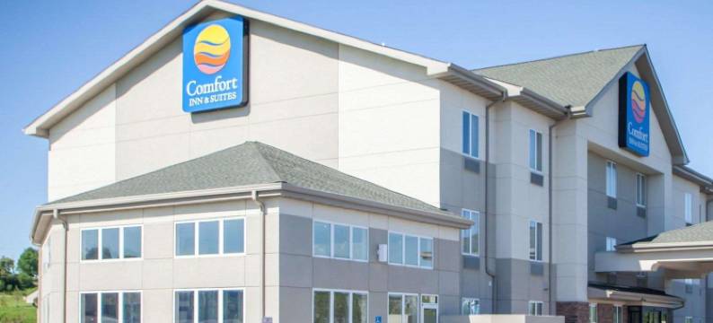哈里森维尔舒适套房酒店(Comfort Inn & Suites Harrisonville)图片