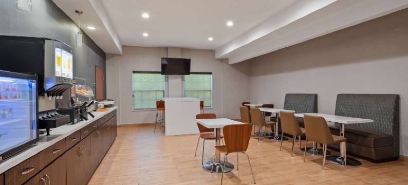 贝斯特韦斯特英格尔塞德套房酒店(Best Western Ingleside Inn  Suites)图片