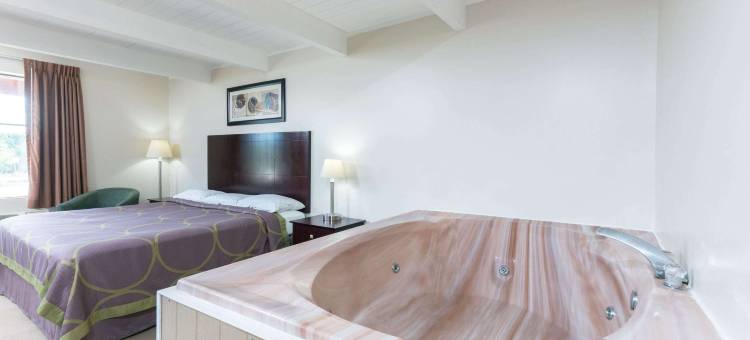 海狸瀑布速8酒店(Super 8 by Wyndham Beaver Falls)图片