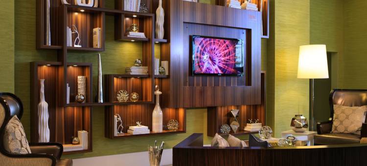 阿灵顿首府美景万丽酒店(Renaissance Arlington Capital View Hotel)图片