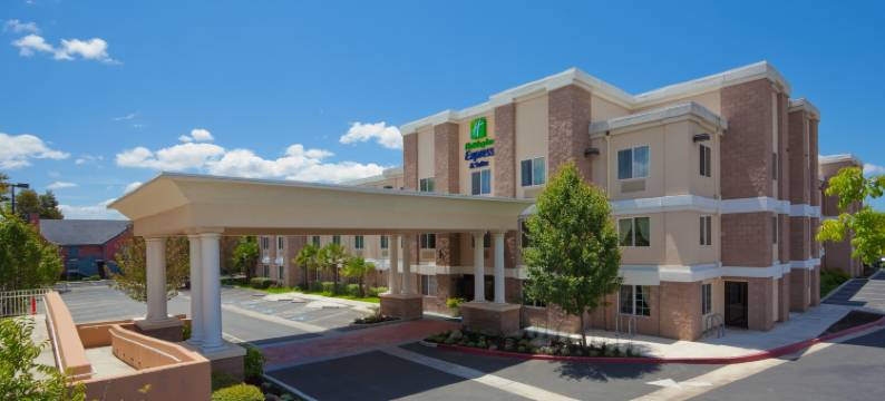 智选假日套房酒店利弗莫尔(Holiday Inn Express & Suites LIVERMORE by IHG)图片