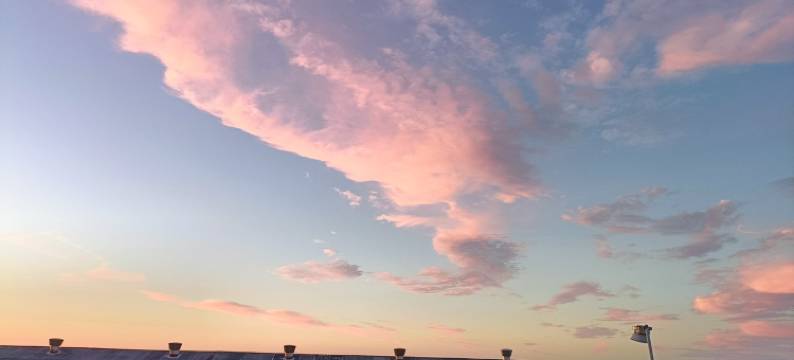 天鹅湖海上庄园民宿(福山路分店)图片