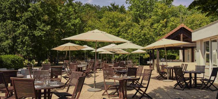 尤里枫丹诺富特酒店(Novotel Fontainebleau Ury)图片