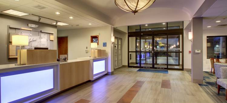 北密尔沃基/布朗迪尔-梅库恩智选假日酒店(Holiday Inn Express Milwaukee N-Brown Deer/Mequon)图片