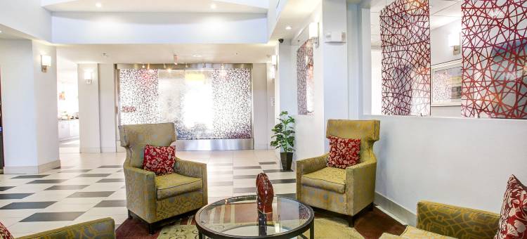 品质酒店及套房布赖恩-学院站(Quality Inn & Suites Bryan-College Station)图片