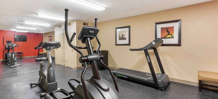 里士满因斯布鲁克美国长住精选套房酒店(Extended Stay America Select Suites - Richmond - Innsbrook)图片