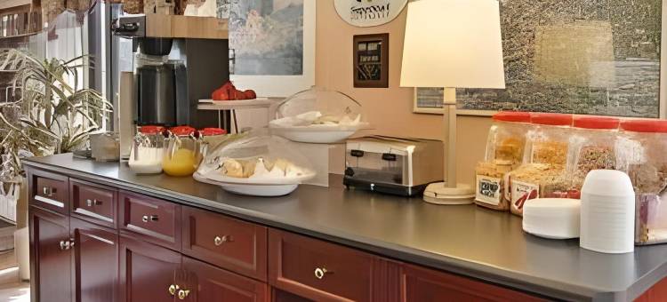 圭尔夫速8酒店(Super 8 by Wyndham Guelph)图片