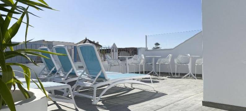 耐尔哈便捷客房(Nerja Casual Rooms)图片