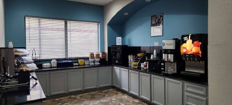 克马戴斯酒店(Days Inn by Wyndham Kemah)图片