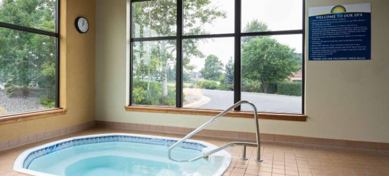 博兹曼戴斯套房酒店(Days Inn & Suites by Wyndham Bozeman)图片