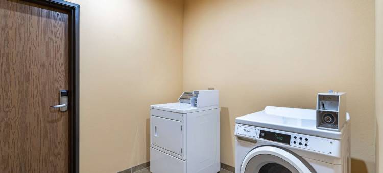 戈利亚德贝斯特韦斯特优质套房酒店(Best Western Plus Goliad Inn  Suites)图片