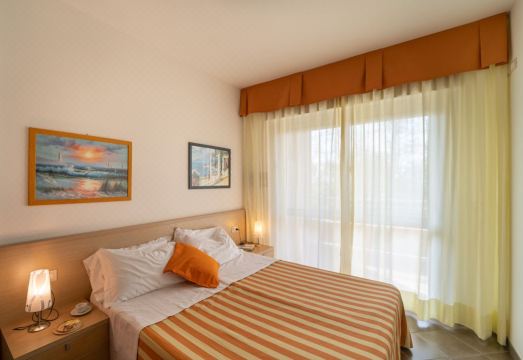 Spacious apartment for 9 guests in Bibione Pineda Hotel Overview