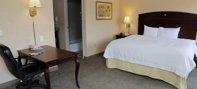 希尔顿欢朋酒店-克林顿(Hampton Inn Clinton Mo)图片