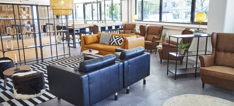 巴德胡弗多普史基浦阿姆拉酒店(Amrâth Apart-Hotel Schiphol Badhoevedorp)图片