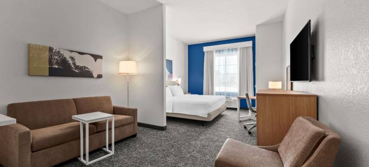 凯富旅馆及套房酒店(Spark by Hilton Selma)图片