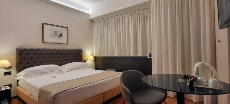 佩斯卡拉广场酒店(Hotel Plaza)图片