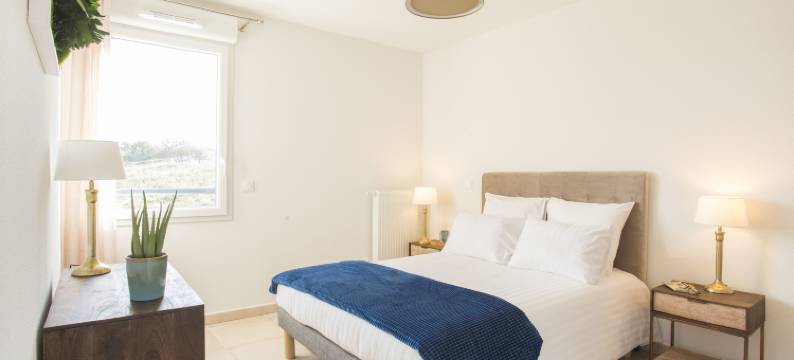 Villeneuve-lès-Avignon的Zenao Appart'hôtels(Zenao Appart'hôtels Villeneuve-lès-Avignon)图片