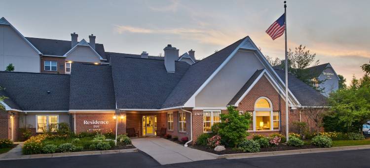 底特律诺维Residence Inn 酒店(Residence Inn Detroit Novi)图片
