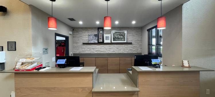 夏洛特港丽怡酒店(Country Inn & Suites by Radisson, Port Charlotte, FL)图片