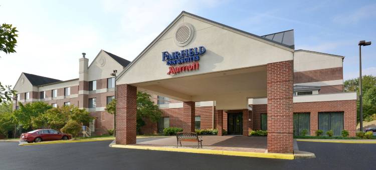 夏洛茨维尔北部万枫套房酒店(Fairfield Inn & Suites Charlottesville North)图片