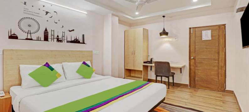 DE CROWN豪华酒店(De Crown Luxury Hotel)图片