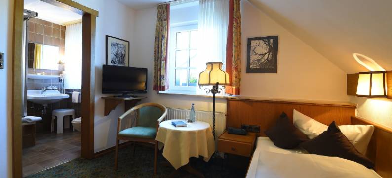 威勒克旅馆兰德酒店(Landhotel Gasthof Willecke)图片