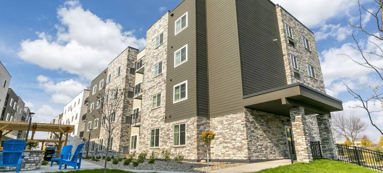 温德姆明尼阿波利斯 - 普利茅斯长住水步酒店(WaterWalk Extended Stay Minneapolis - Plymouth)图片