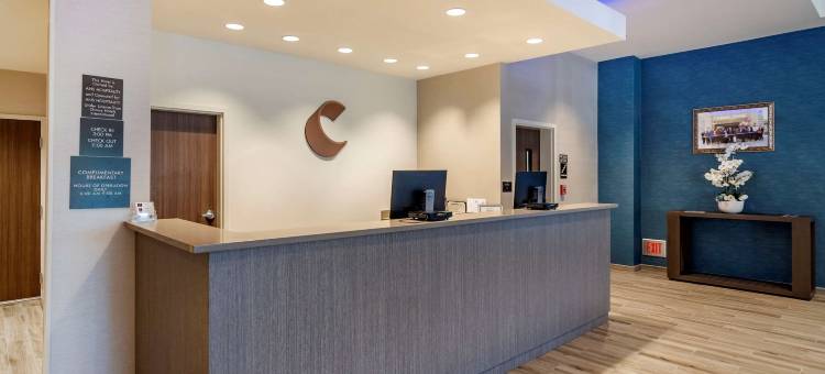 舒适套房酒店(Comfort Suites Grandview - Kansas City)图片