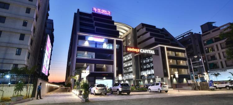 瓦多达拉雷根塔费尔拉克酒店(Regenta Fairlark Vadodara)图片