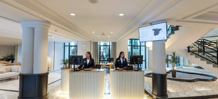 AZZ美里达梅德阿(Azz Merida Medea)图片