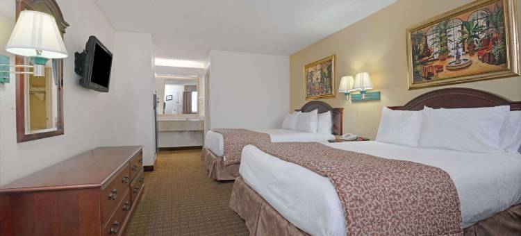 蒙哥马利东部Travelodge by Wyndham酒店(Travelodge by Wyndham Montgomery East)图片