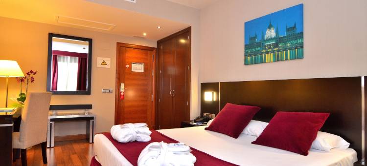 克莱门特巴拉哈斯酒店(Clement Barajas)图片