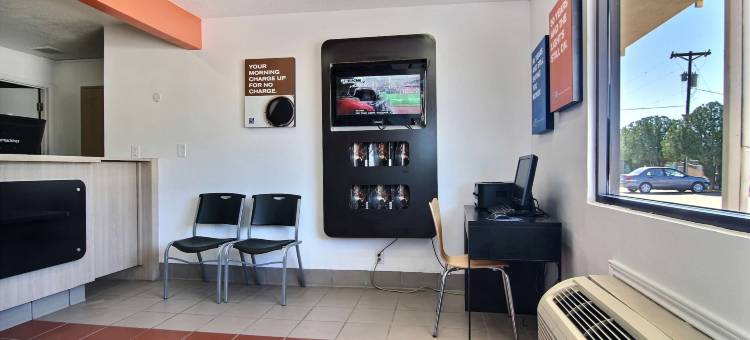 卡尔斯巴德6号汽车旅馆(Motel 6 Carlsbad, NM)图片