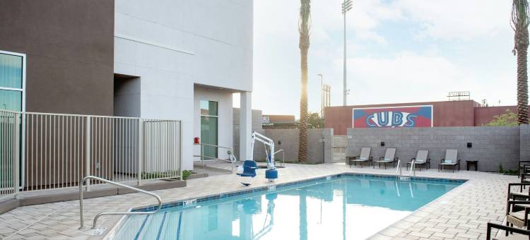 梅萨Wrigleyville West万怡酒店(Courtyard Mesa at Wrigleyville West)图片