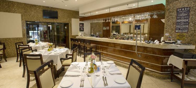 皮涅罗斯金塔 - 费尼克斯酒店(Golden Tower Pinheiros by Fênix Hotéis)图片