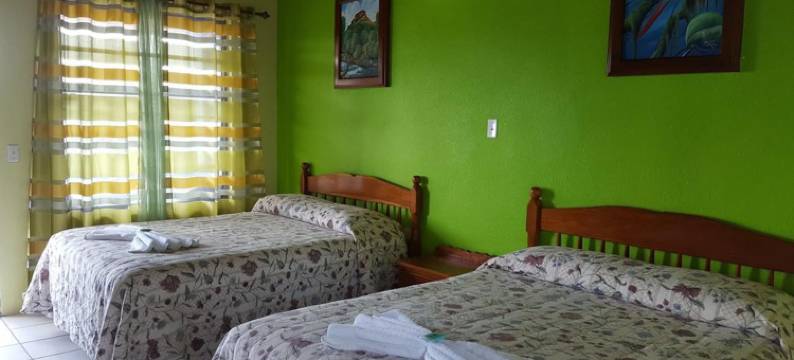 安克雷奇海滩度假村(Anchorage Beach Resort Caye Caulker)图片