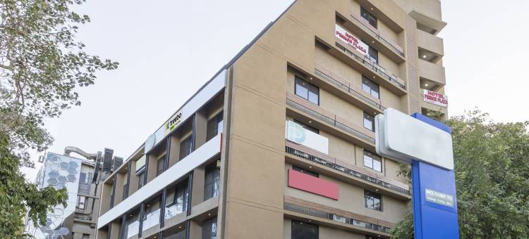 Treebo 王子广场(Treebo Prince Plaza)图片