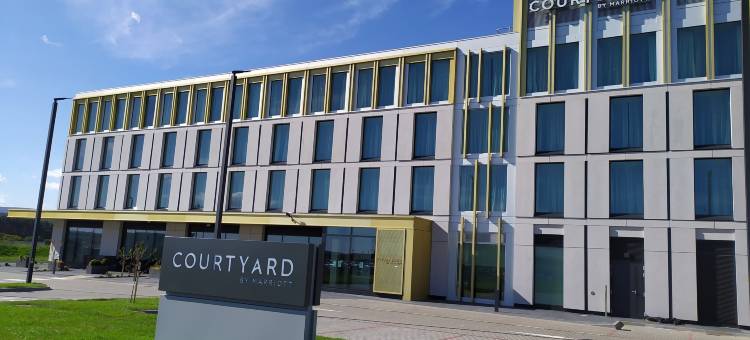 因佛内斯机场万怡酒店(Courtyard Inverness Airport)图片