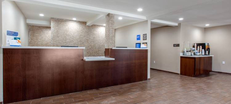 舒适套房酒店(Comfort Inn & Suites Pinetop Show Low)图片