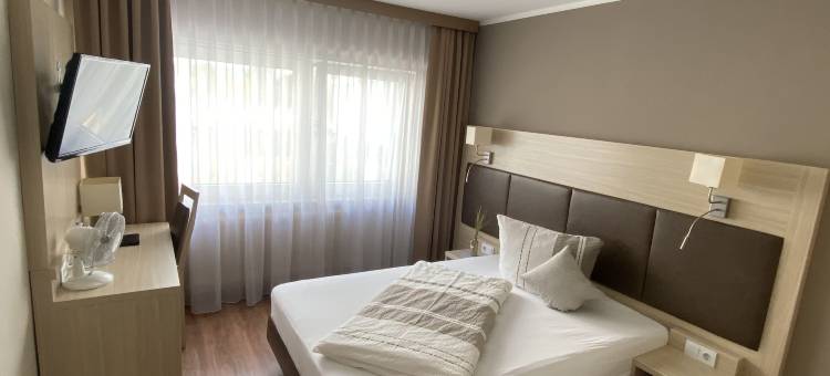 西区酒店(Hotel am Westend)图片