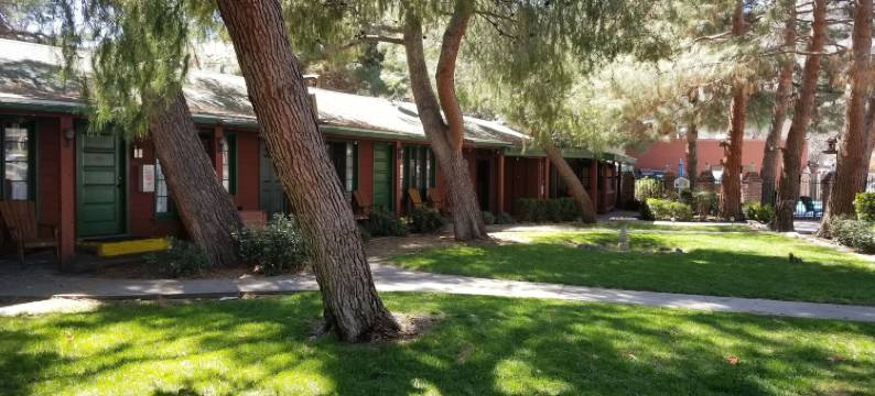 克恩维尔旅馆(Kernville Inn)图片