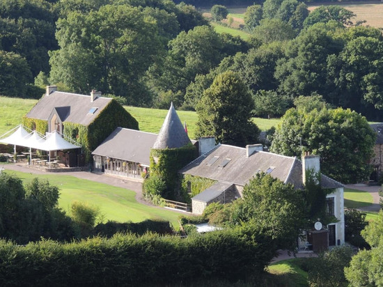 克莱西高尔夫酒店