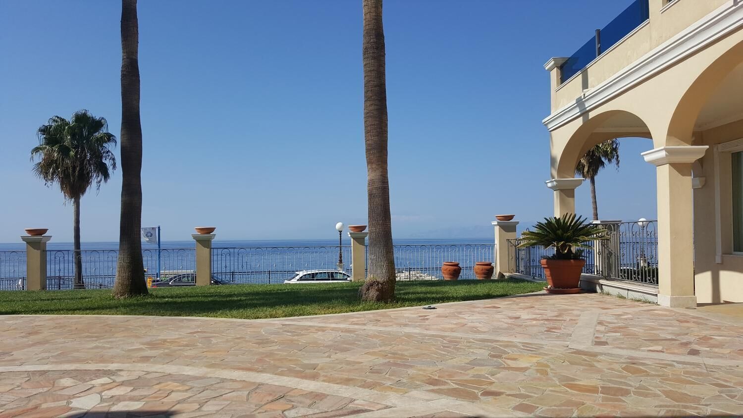 Gardenia Hotel Over view