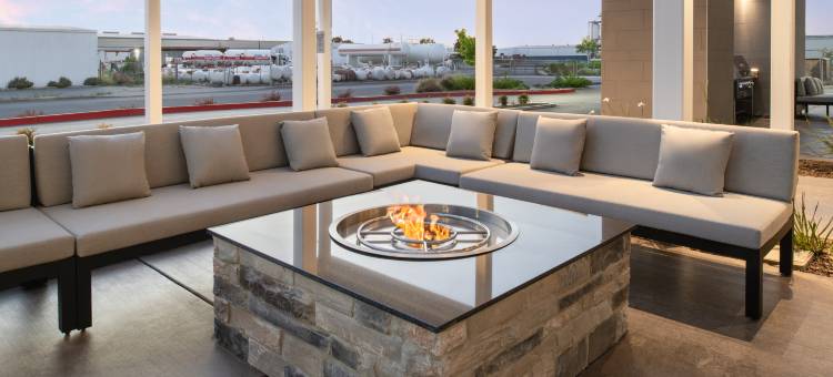 希尔顿惠庭套房酒店伍德兰德萨克拉门托(Home2 Suites by Hilton Woodland Sacramento)图片