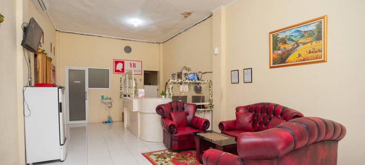 红多兹酒店-近普林瑟乌穆罕默迪耶大学(RedDoorz Near Universitas Muhammadiyah Pringsewu)图片