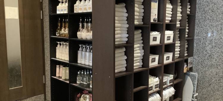 新泻皇冠山酒店(Hotel Crown Hills Niigata)图片