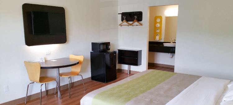 德克萨斯帕勒斯坦 6 号汽车旅馆(Motel 6 Palestine, TX)图片