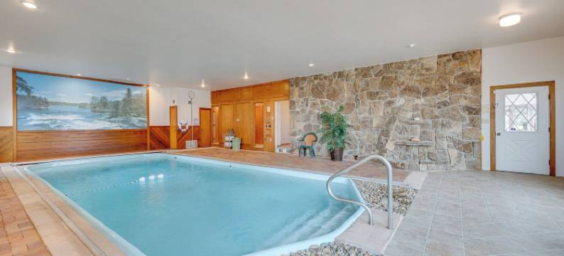 带室内游泳池的华丽Calhan家！(Stunning Calhan Home w/ Indoor Pool!)图片