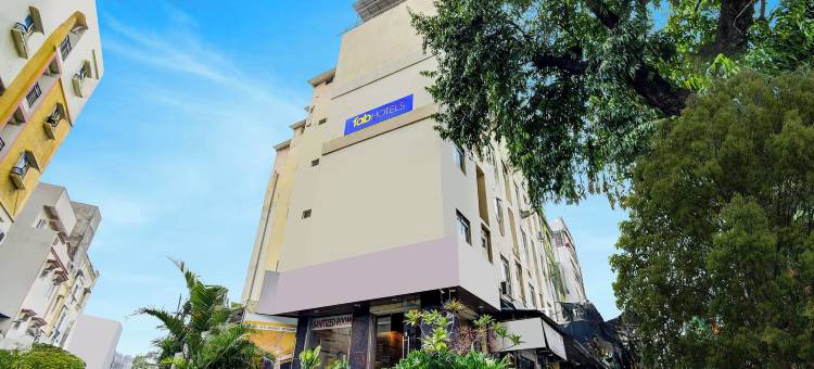 Fabhotel Arastu Plaza 酒店(FabHotel Arastu Plaza - Nr Nampally Railway Station)图片